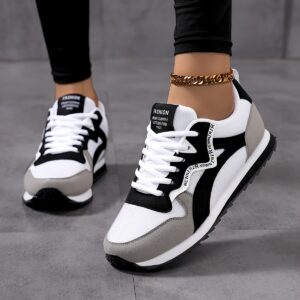 Women's Retro Low-Top Lace-Up Sneakers - Breathable Fabric Striped Casual Shoes with TPR Sole, All-Season Comfort for Running, Walking & Casual Attire, Ladies Sneakers, Running Footwear, Vintage Aesthetic, Flexible Footwear